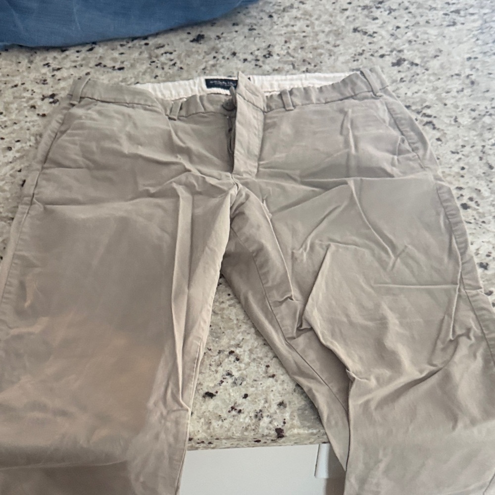 Abercrombie & Fitch Men's Khaki Chinos
